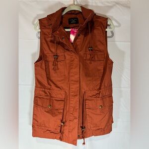 Brooklyns Love Tree Women's Rust Military Sleeveless Jacket Size Large NWT